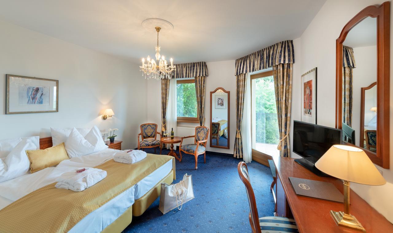 Hotel Christof Eppan an der Weinstraße Exteriör bild